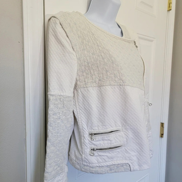 ZARA Women's Quilted White Moto Motorcycle Jacket Zippers Pockets Size L - Picture 3 of 14